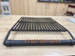 Реш0362 Решетка на мангал РОМБ 40*50см воронённая с деревянной ручкой